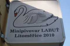 Litoměřice-Labuť-autor-Jiří-Pertlík-březen-2014-08