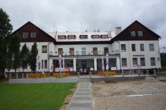 zlosin_budova