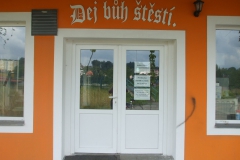 05