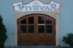 grol_budova01