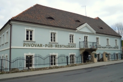 groll_budova