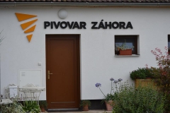 zahora_budova01