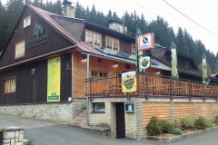 karlovice_budova