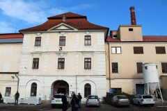 kutnahora_budova03