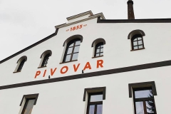 embe_budova