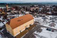 1_stezery_budova