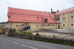 ceskakamenice_budova