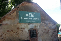 chric_budova