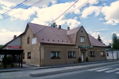 hukvaldy_budova
