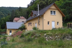 doubravnik_budova