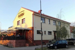 valtice_budova01