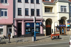 frankies_Hynek-Rosenbaum-01