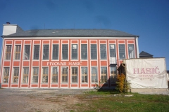 hasic_budova01