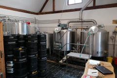 hulvat-_Hynek-Rosenbaum‎-02