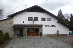 koliba_budova
