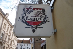 labut_budova