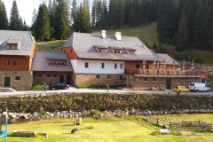 modrava_budova