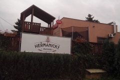 hermanice_budova01