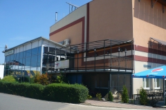 parnik_budova01