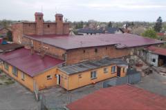 paskov_budova