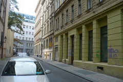 udobrenskych_budova01