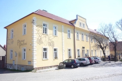 podlesi_budova