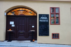 prachatice_budova01