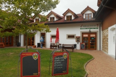 stirin_budova