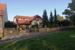 polepy_Hynek-Rosenbaum-01