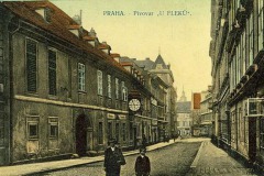 ufleku-hist-01