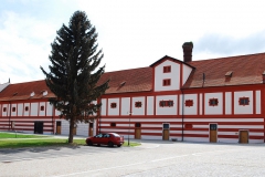 vlachovobrezi_budova