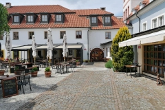 vojanuvdvur_Hynek-Rosenbaum‎02