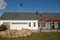 zichovec_budova