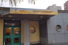 dromedar_budova