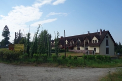 zvikov_budova01