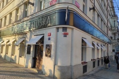 automatmatuska-budova