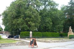 Nové-Město-nad-Metují-Zámecký-zde-staval-2010-02