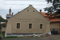 08