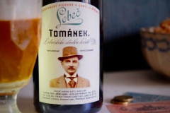 lobec_Tomanek