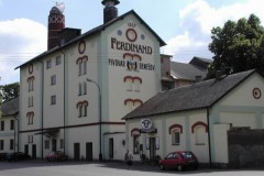 benešov-autor-M.-Kostov-květen-2002-01