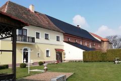 cerveny-hradek-becvary-Petr-Cikryt-03