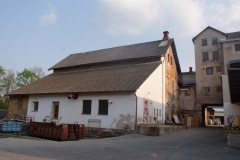 Dvůr-Králové-nad-Labem-Klazarův-autor-Filip-Vrána-duben-2011-03