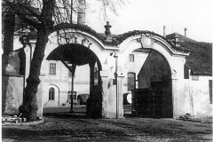 kutna-hora-stara-budova-01