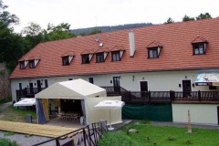 Mníšek_pod_Brdy_autor_J._Pechánek_-_červenec_2004_03