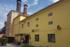 namest-pansky-04