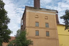 namest-pansky-09