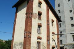 Podhorjany_Vladislav-Kopriva-cerven-2009-04