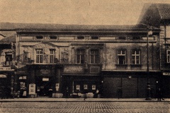 Průčelí pivovaru U Bucků roku 1920