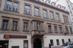 Praha-U-zeleneho-stromu-09