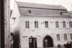 Slavonice-Obecni-zdroj-Pivety